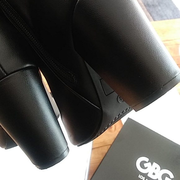 G by Guess Boots - Picture 4 of 10